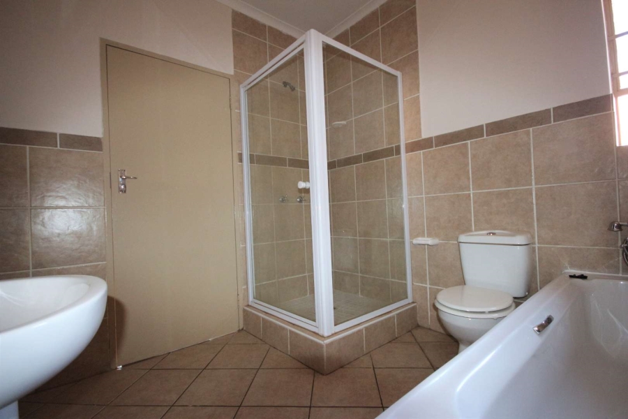 To Let 2 Bedroom Property for Rent in Hazeldean Gauteng