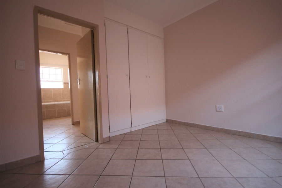 To Let 2 Bedroom Property for Rent in Hazeldean Gauteng