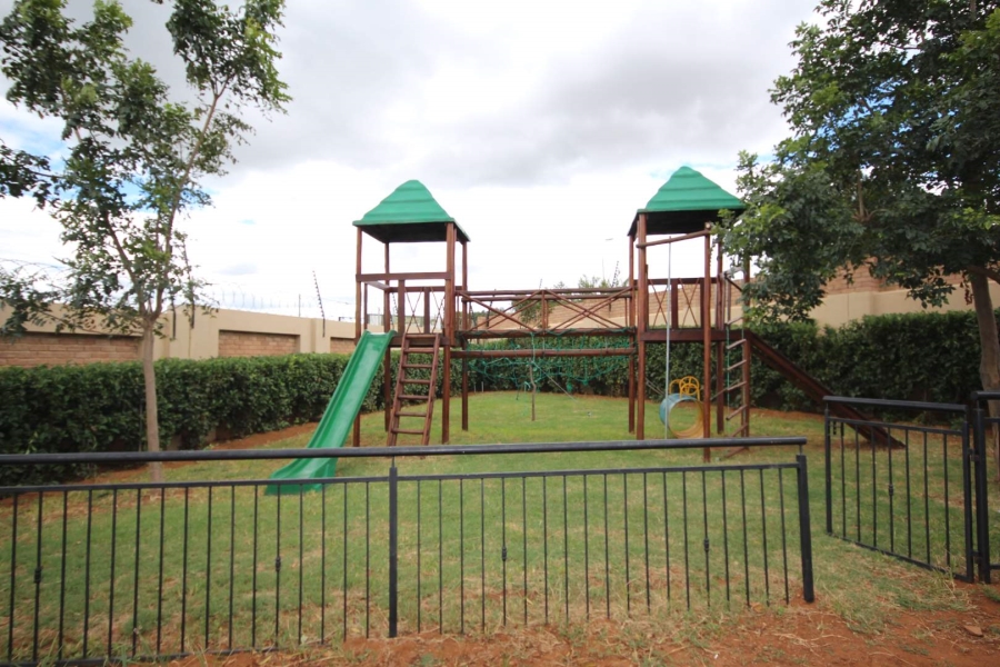To Let 2 Bedroom Property for Rent in Hazeldean Gauteng