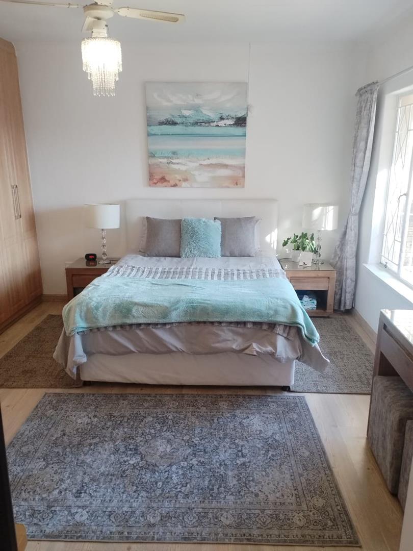 3 Bedroom Property for Sale in Glenvista Gauteng