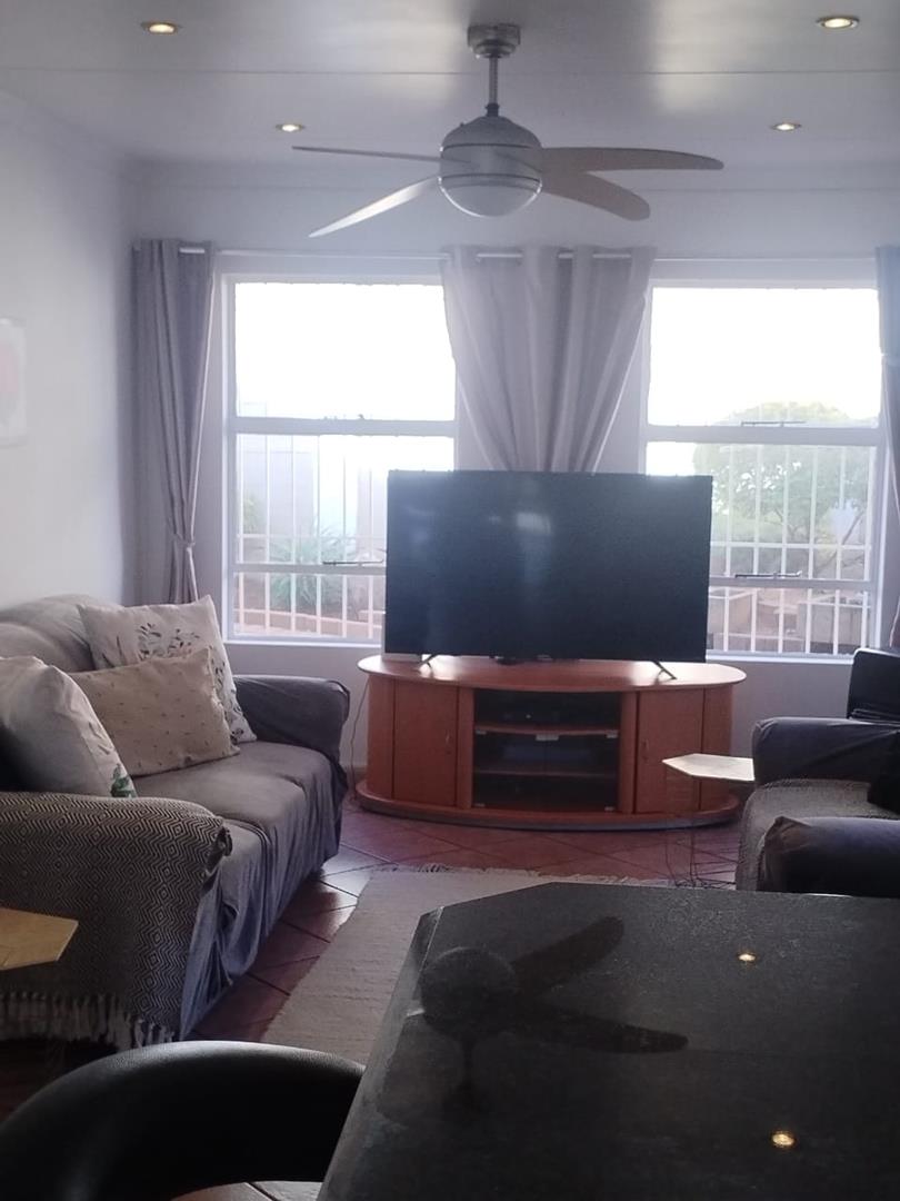 3 Bedroom Property for Sale in Glenvista Gauteng