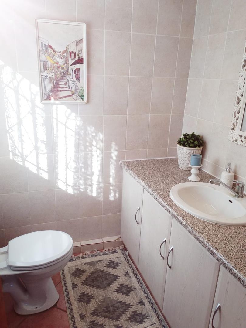 3 Bedroom Property for Sale in Glenvista Gauteng