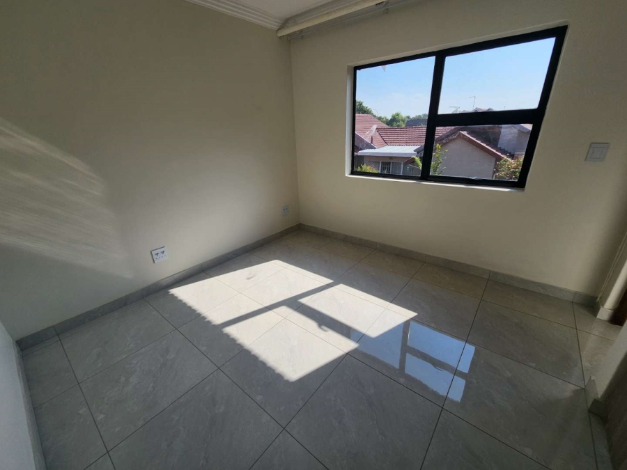 3 Bedroom Property for Sale in Brackenhurst Gauteng