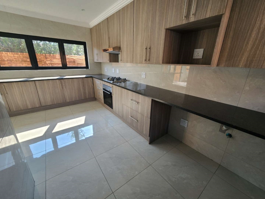 3 Bedroom Property for Sale in Brackenhurst Gauteng
