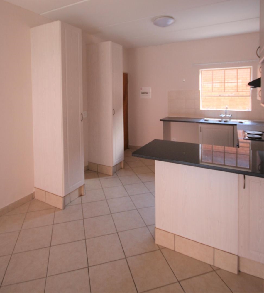 To Let 2 Bedroom Property for Rent in Hazeldean Gauteng