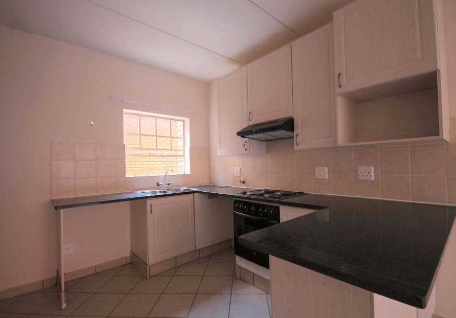 To Let 2 Bedroom Property for Rent in Hazeldean Gauteng