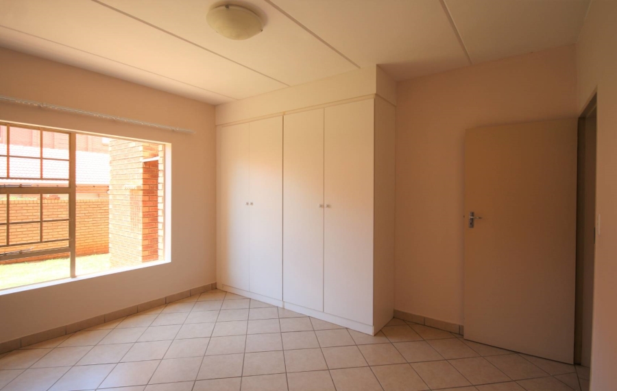 To Let 2 Bedroom Property for Rent in Hazeldean Gauteng