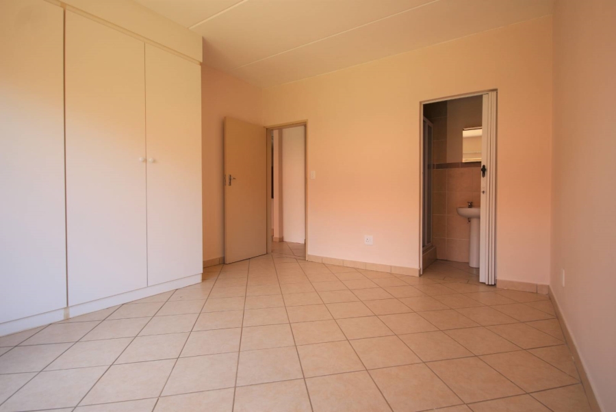To Let 2 Bedroom Property for Rent in Hazeldean Gauteng