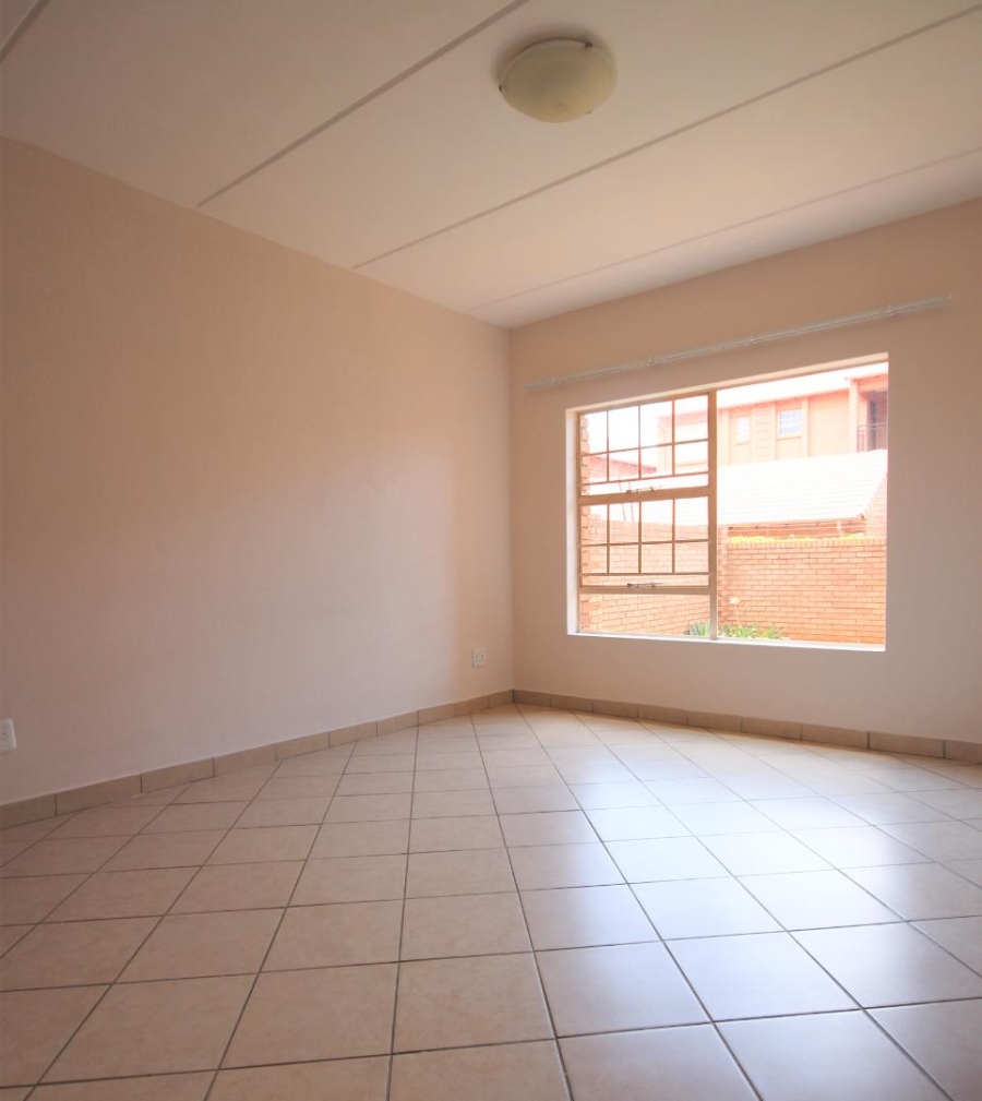 To Let 2 Bedroom Property for Rent in Hazeldean Gauteng