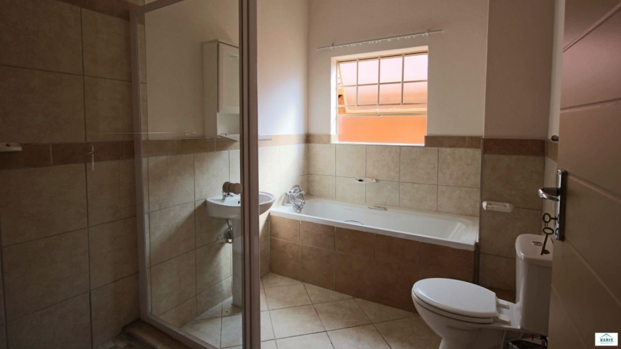 3 Bedroom Property for Sale in Elardus Park Gauteng