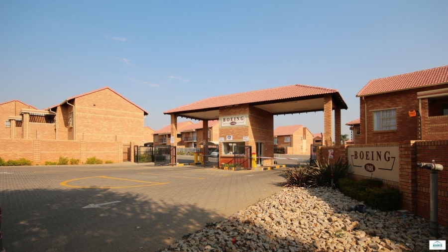 3 Bedroom Property for Sale in Elardus Park Gauteng
