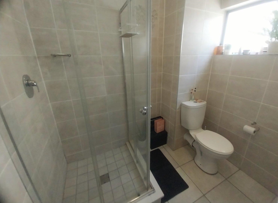 To Let 0 Bedroom Property for Rent in Linbro Park Gauteng