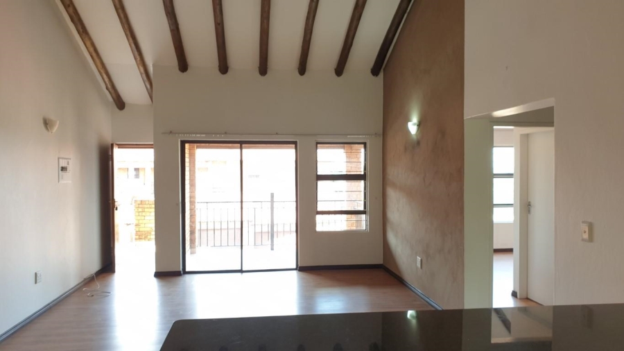 2 Bedroom Property for Sale in North Riding Gauteng