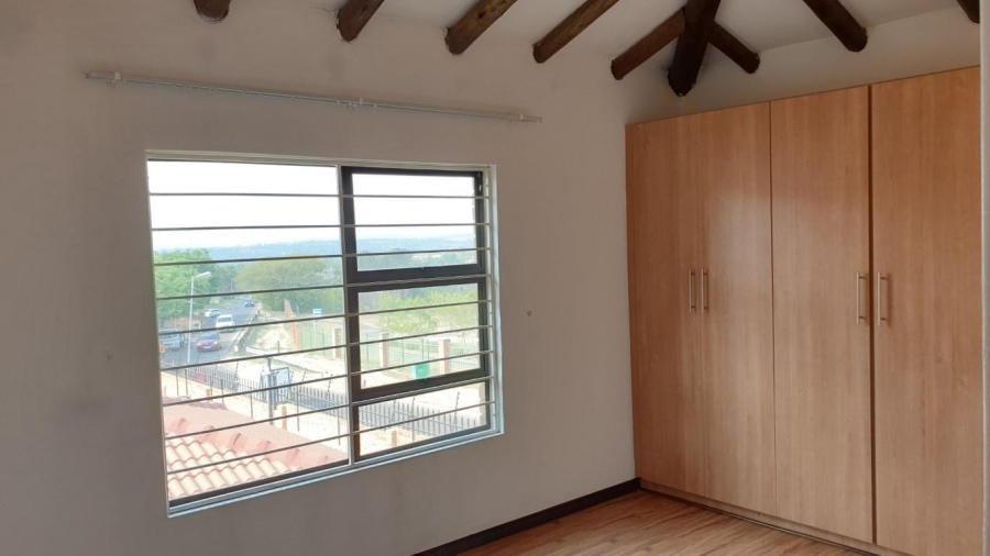 2 Bedroom Property for Sale in North Riding Gauteng