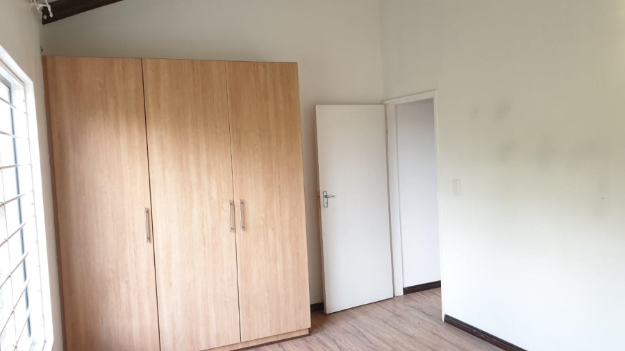 2 Bedroom Property for Sale in North Riding Gauteng