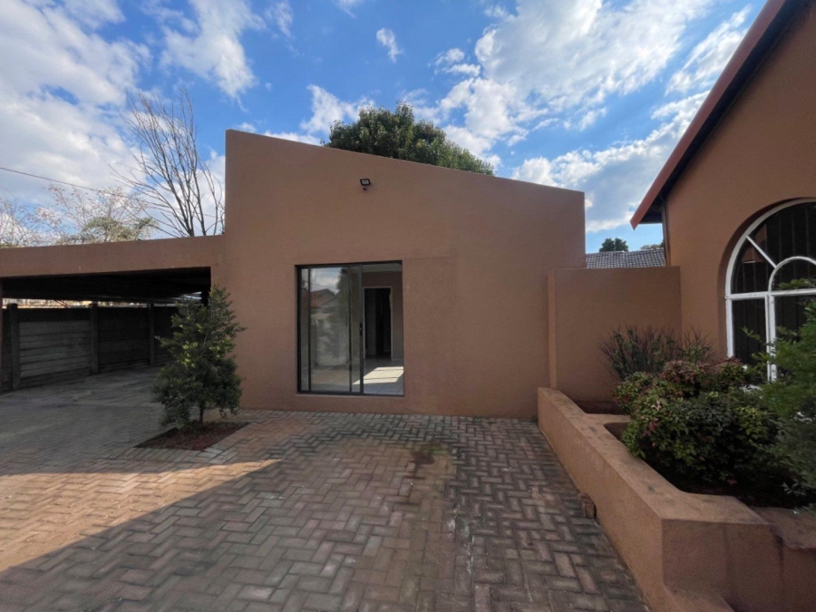3 Bedroom Property for Sale in Van Riebeeck Park Gauteng
