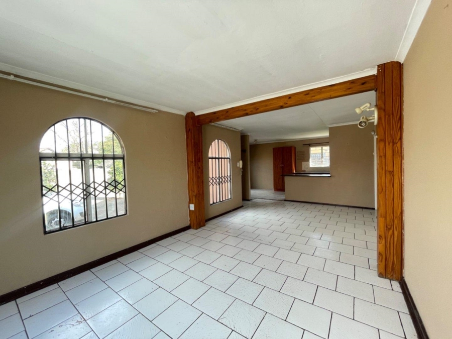 3 Bedroom Property for Sale in Van Riebeeck Park Gauteng