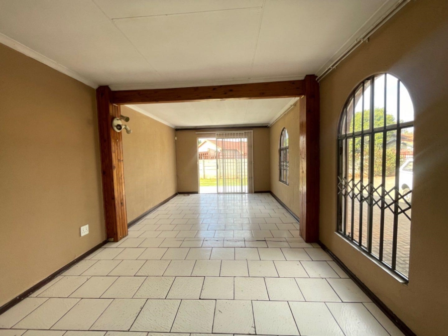 3 Bedroom Property for Sale in Van Riebeeck Park Gauteng