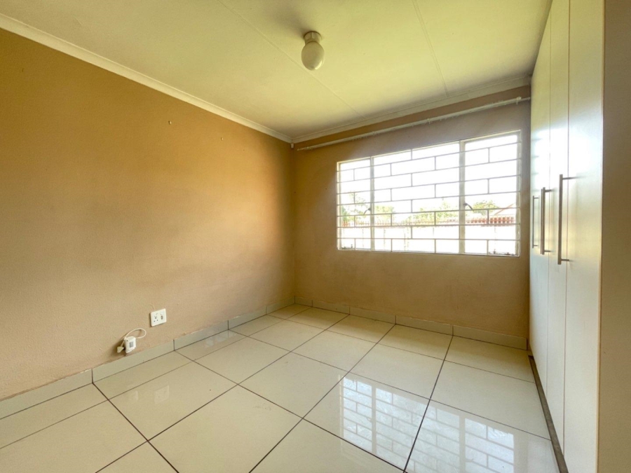 3 Bedroom Property for Sale in Van Riebeeck Park Gauteng