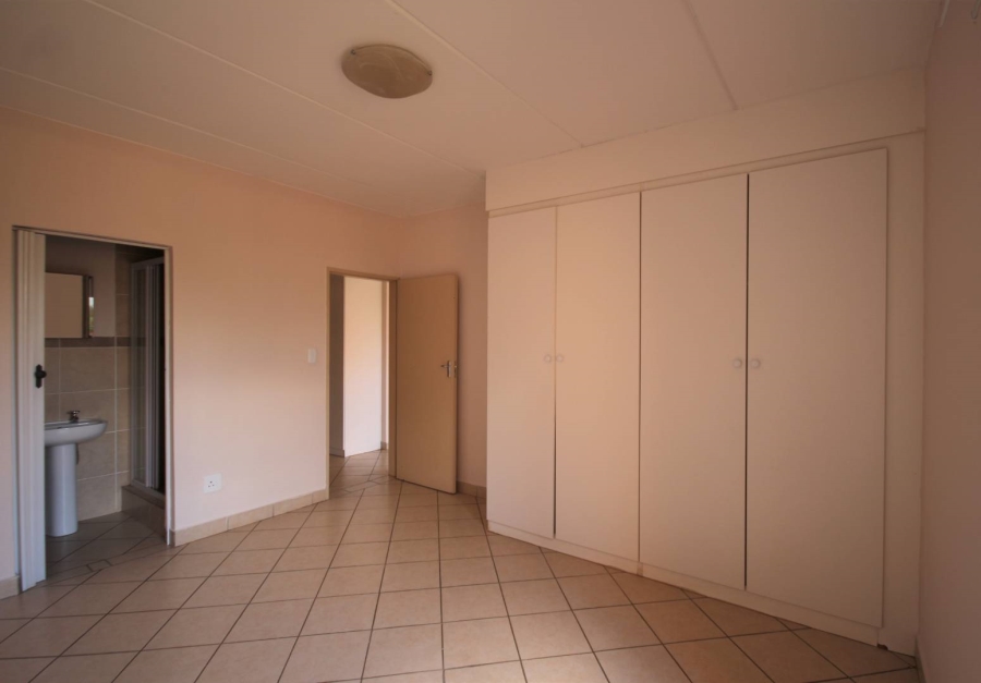 To Let 2 Bedroom Property for Rent in Hazeldean Gauteng