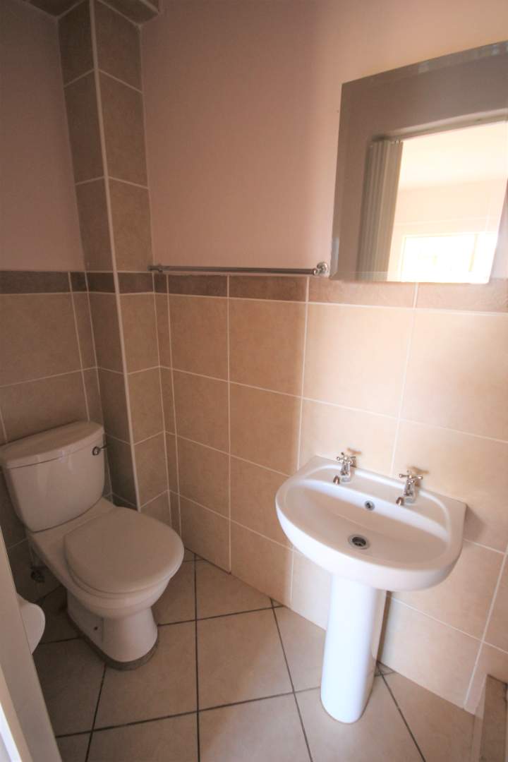 To Let 2 Bedroom Property for Rent in Hazeldean Gauteng