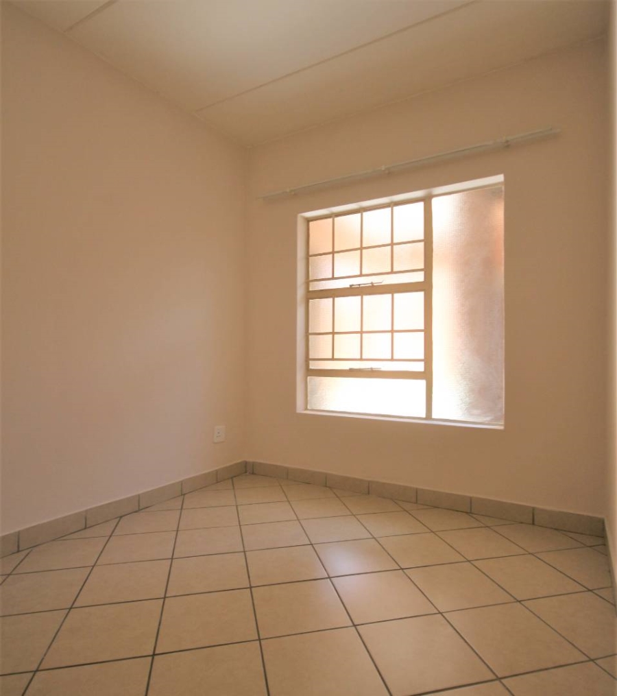 To Let 2 Bedroom Property for Rent in Hazeldean Gauteng