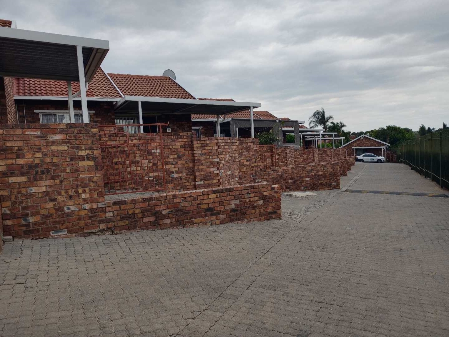 2 Bedroom Property for Sale in Norkem Park Gauteng