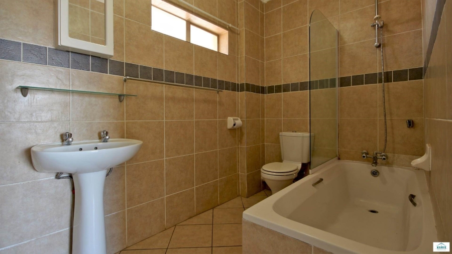 To Let 1 Bedroom Property for Rent in Hazeldean Gauteng
