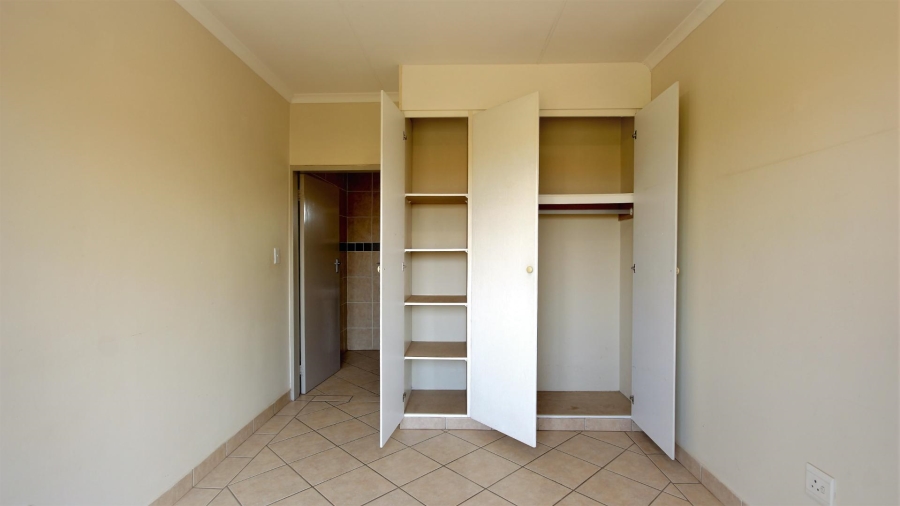 To Let 1 Bedroom Property for Rent in Hazeldean Gauteng