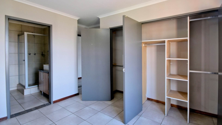 To Let 3 Bedroom Property for Rent in Highveld Gauteng