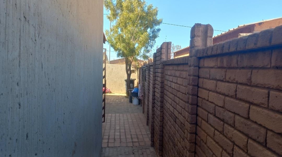 2 Bedroom Property for Sale in Orange Farm Gauteng