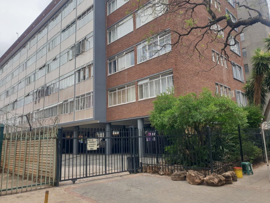 2 Bedroom Property for Sale in Sunnyside Gauteng