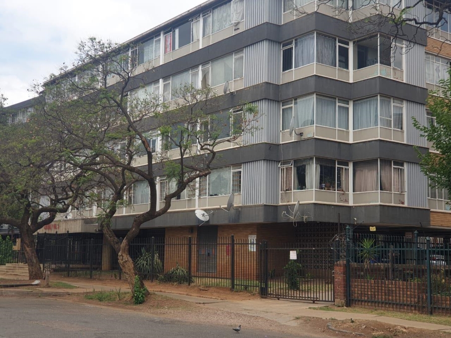 2 Bedroom Property for Sale in Sunnyside Gauteng