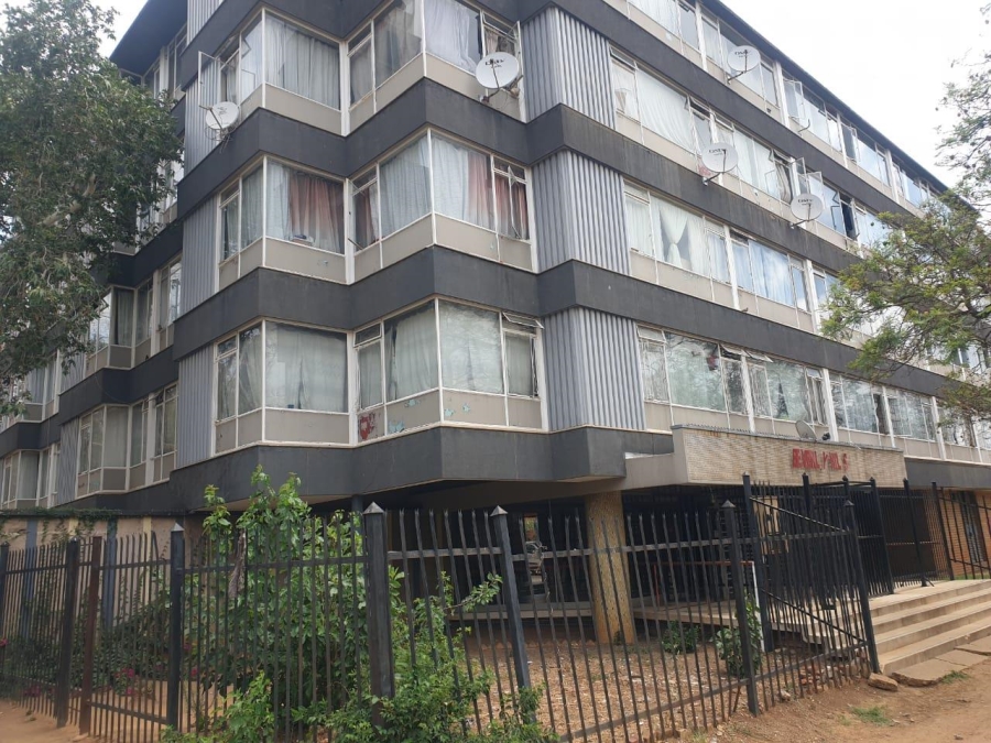 2 Bedroom Property for Sale in Sunnyside Gauteng