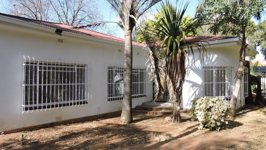 To Let 4 Bedroom Property for Rent in Colbyn Gauteng