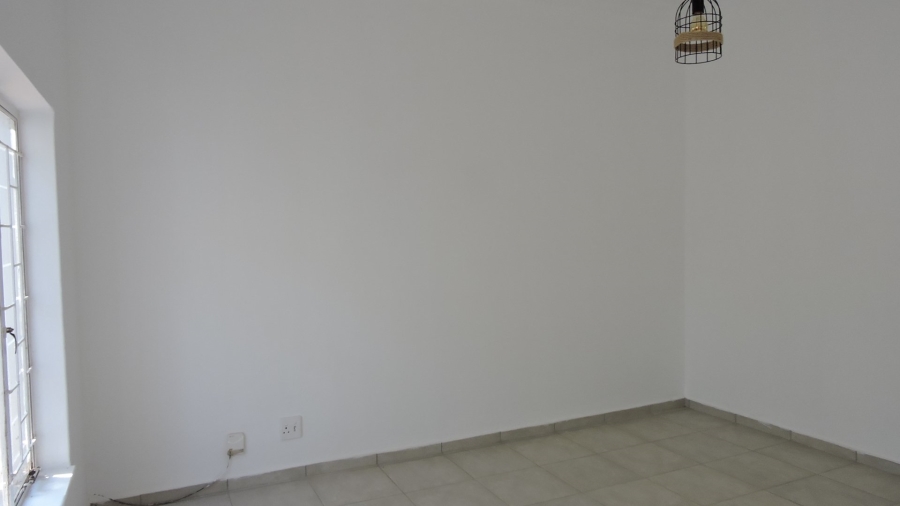 To Let 4 Bedroom Property for Rent in Colbyn Gauteng
