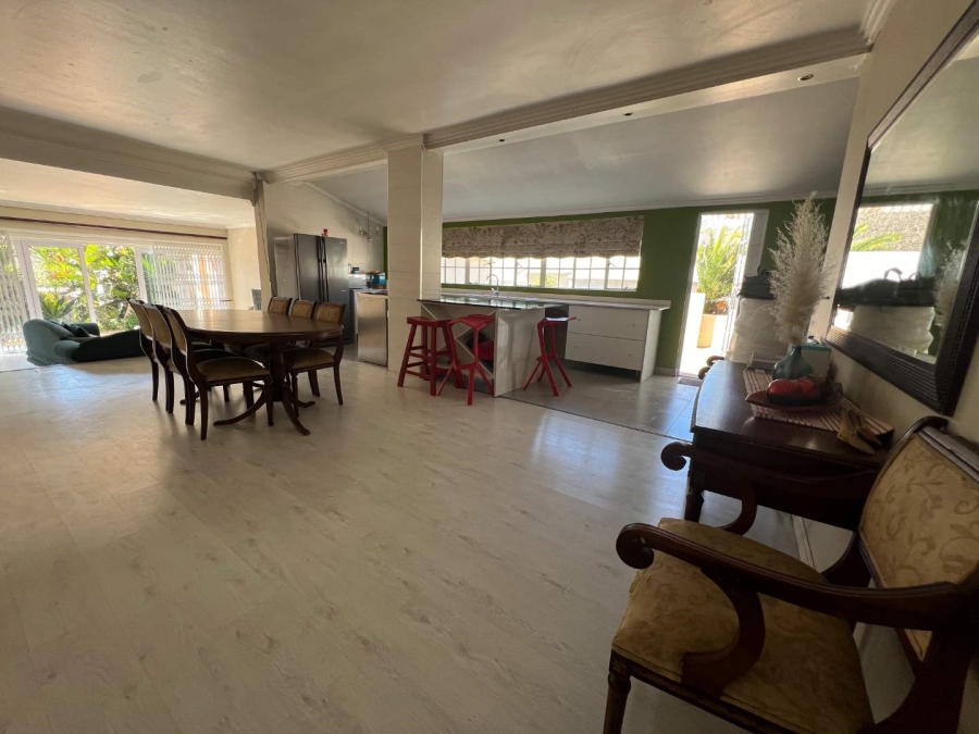 To Let 3 Bedroom Property for Rent in Fontainebleau Gauteng