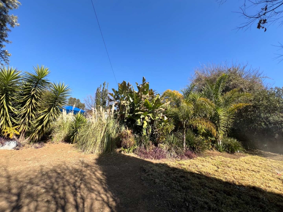 To Let 3 Bedroom Property for Rent in Fontainebleau Gauteng