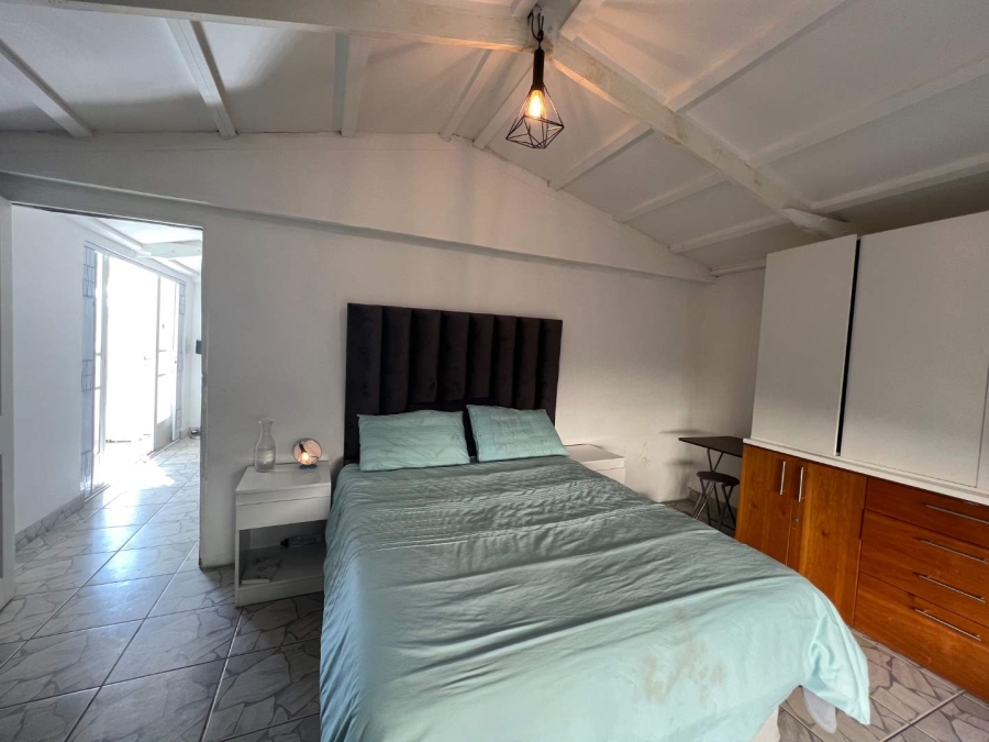 To Let 3 Bedroom Property for Rent in Fontainebleau Gauteng
