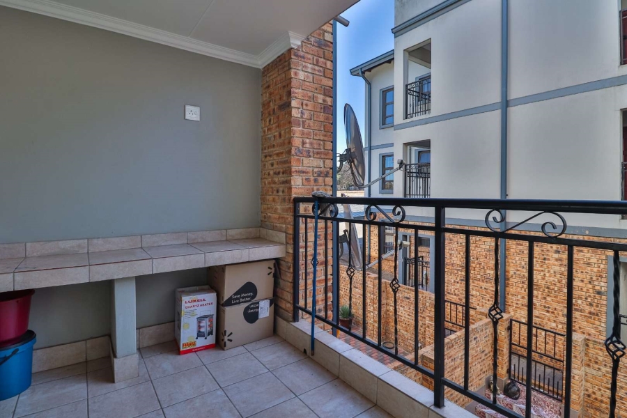 2 Bedroom Property for Sale in Fairlead Gauteng