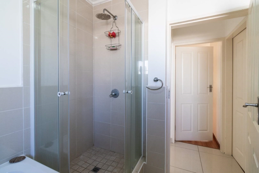 2 Bedroom Property for Sale in Fairlead Gauteng