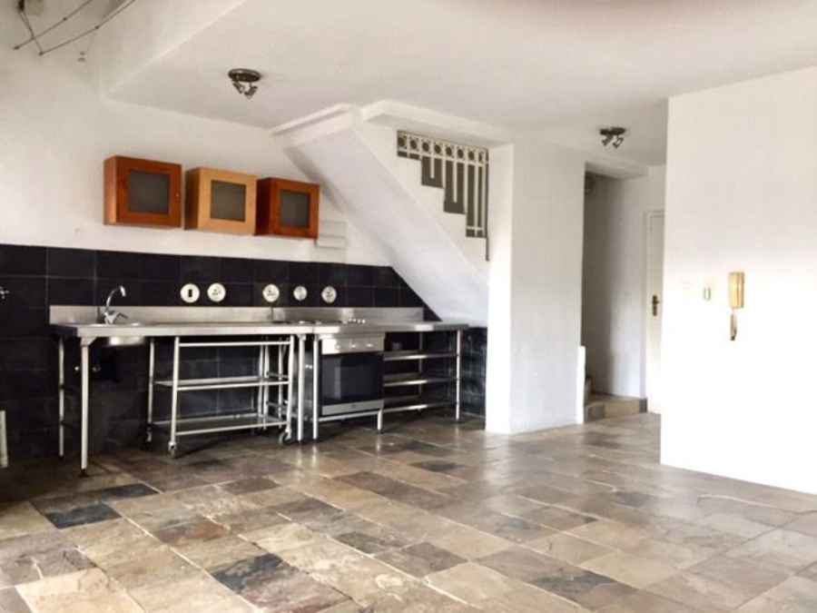 To Let 1 Bedroom Property for Rent in Sandown Gauteng
