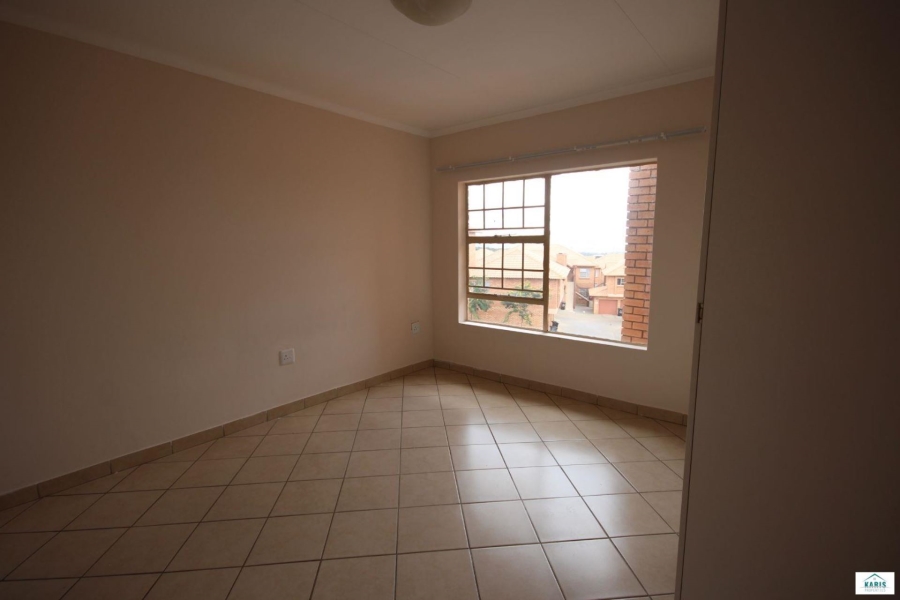 To Let 2 Bedroom Property for Rent in Montana Gauteng