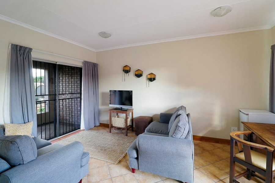 To Let 2 Bedroom Property for Rent in Equestria Gauteng