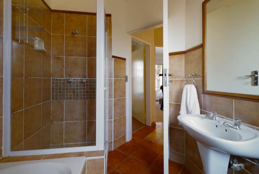 To Let 2 Bedroom Property for Rent in Equestria Gauteng