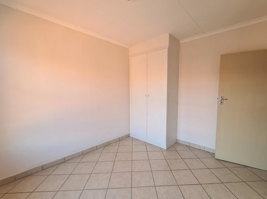 To Let 2 Bedroom Property for Rent in Hazeldean Gauteng