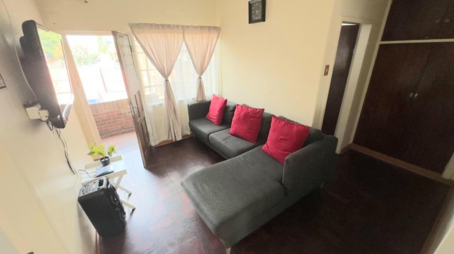 2 Bedroom Property for Sale in Rosettenville Gauteng