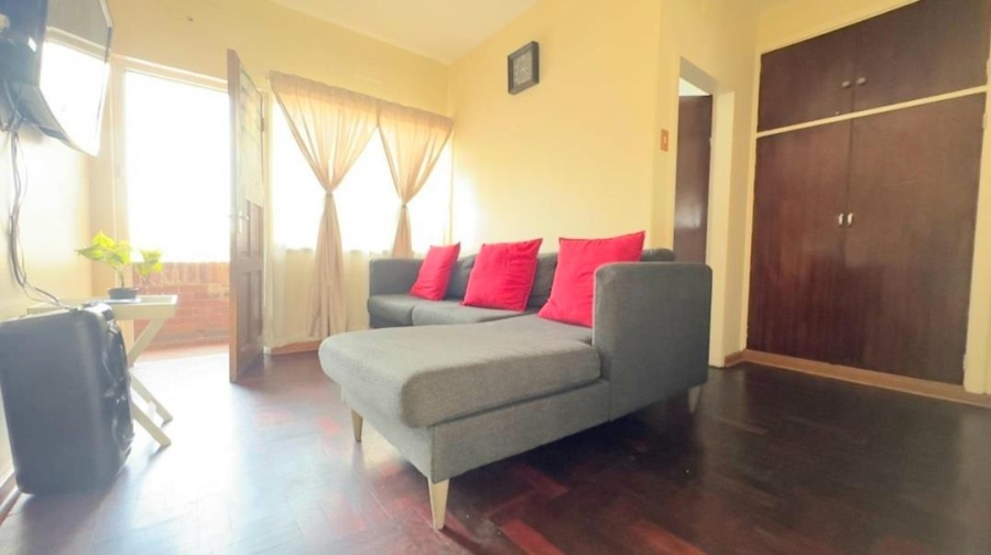 2 Bedroom Property for Sale in Rosettenville Gauteng