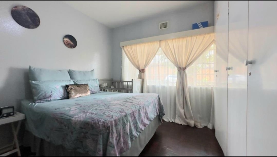 2 Bedroom Property for Sale in Rosettenville Gauteng