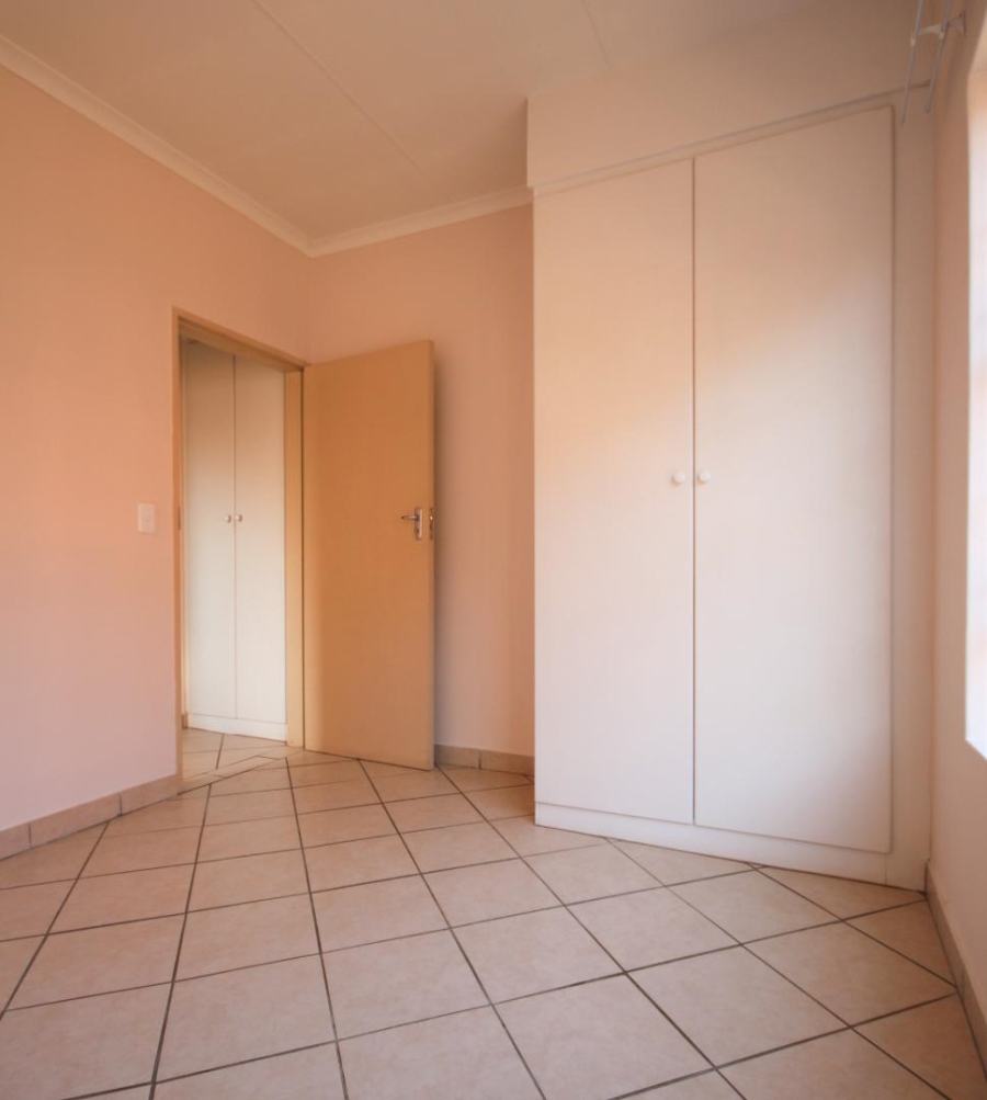To Let 2 Bedroom Property for Rent in Hazeldean Gauteng
